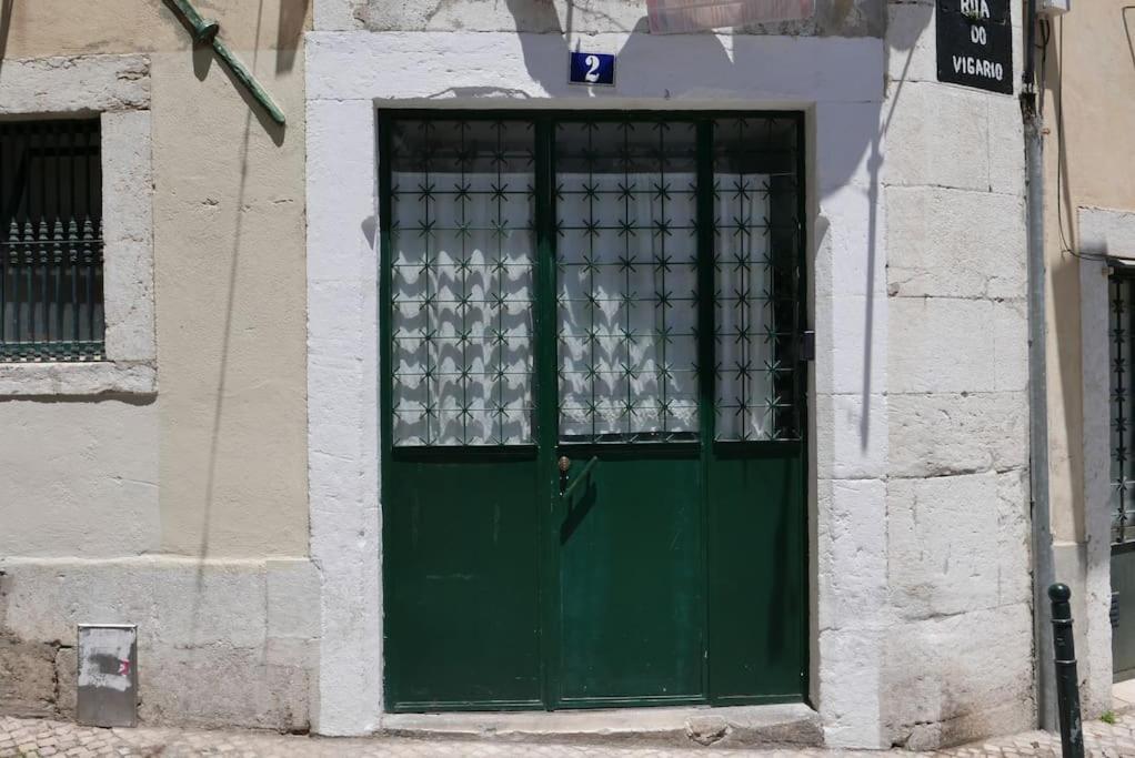 Alfama'S Hidden Terrace Gem Lägenhet Lisboa Exteriör bild